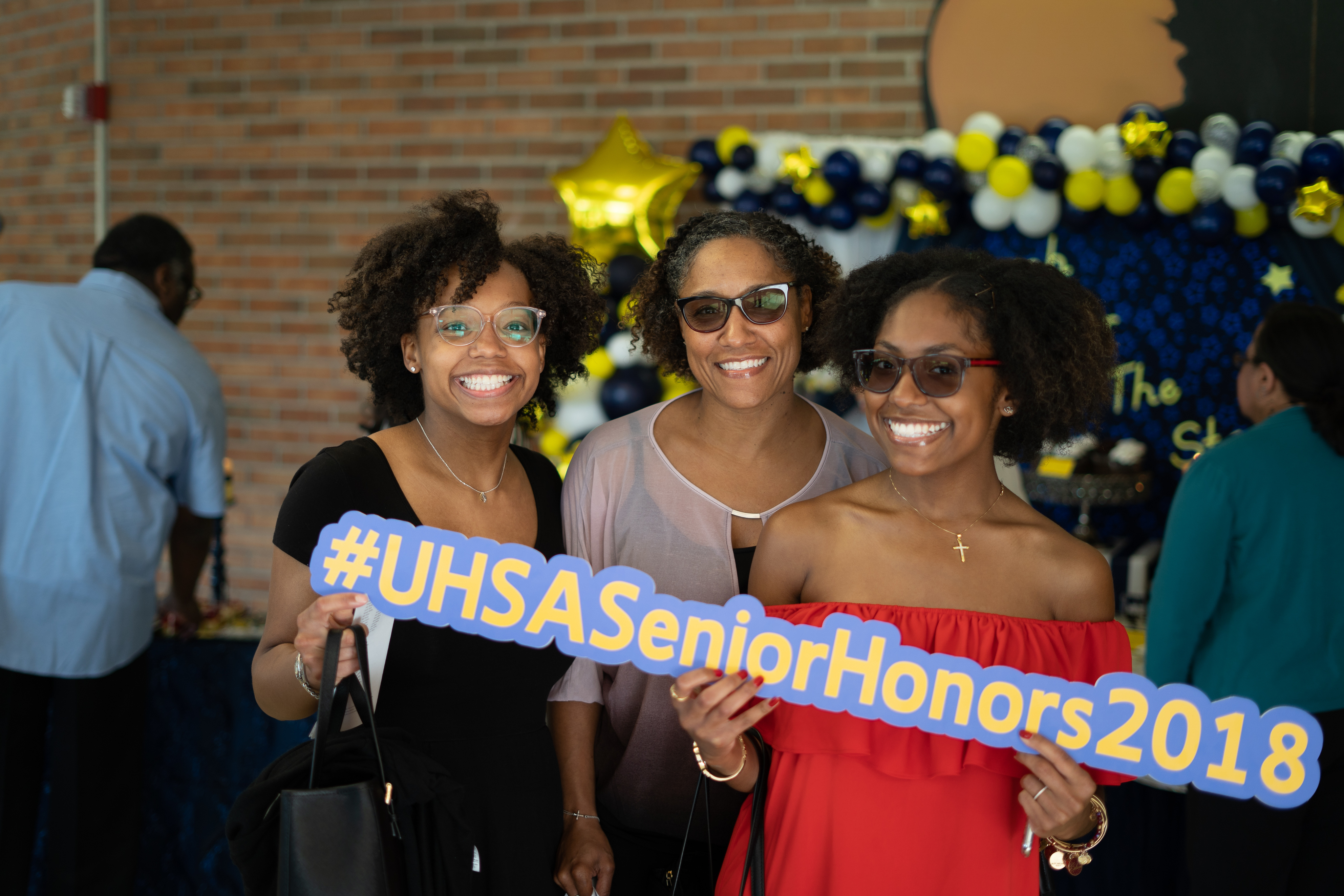 UHSA Honors 2018 and Alumna