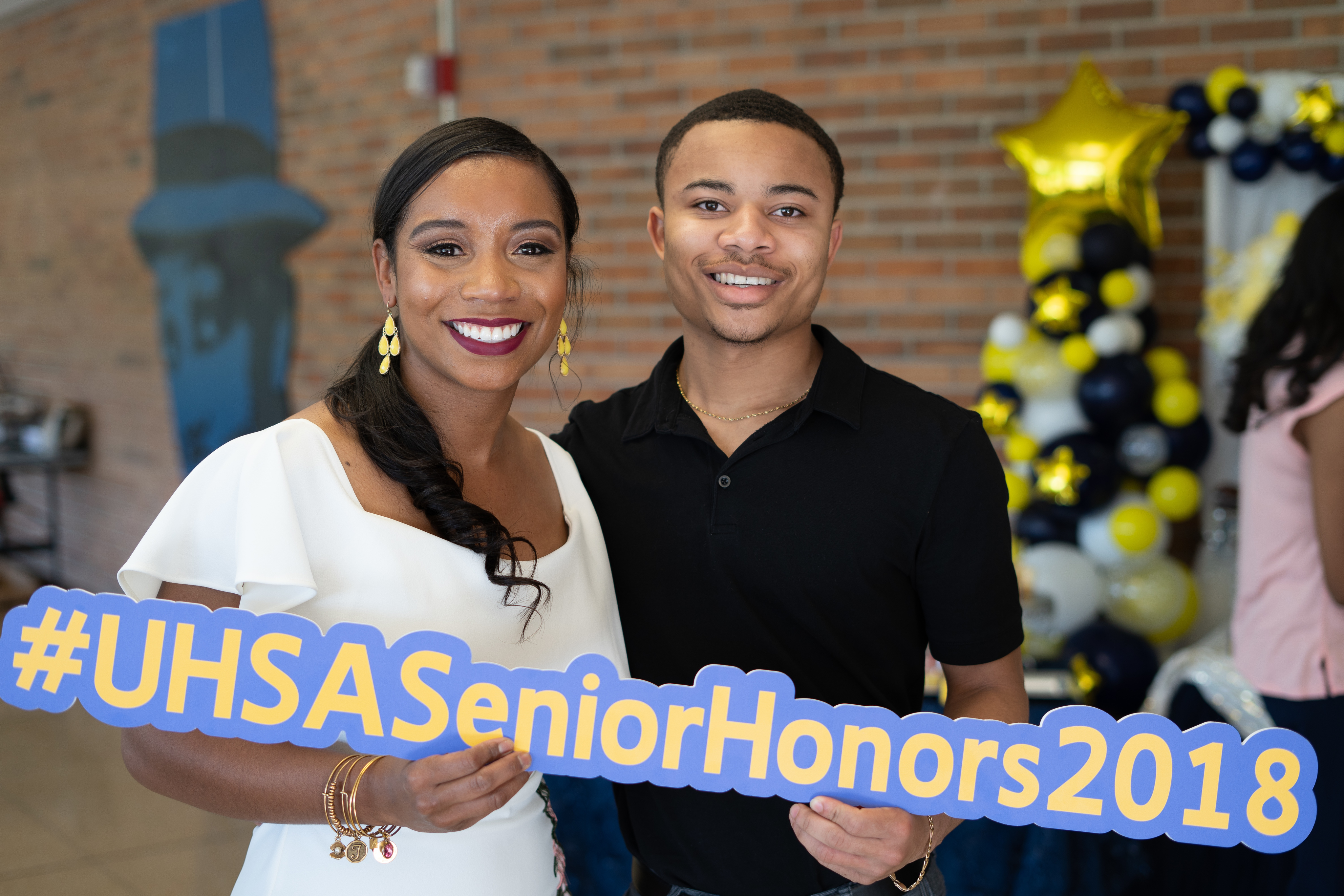 UHSA Senior Honors Student and Staff