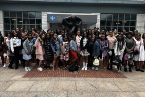 MacArthur Young Women with Vision visit the Mosaic Youth Theater